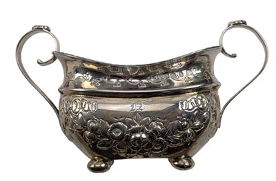 Lot 19 - 19TH CENTURY VICTORIAN HALLMARKED SILVER TWIN HANDLED SUGAR BOWL