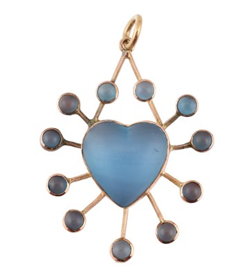 Lot 8 - EARLY 20TH CENTURY SAPHIRET HEART NECKLACE PENDANT