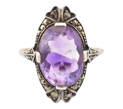 Lot 235 - ART DECO 9CT GOLD , SILVER AMETHYST & MARCASITE RING