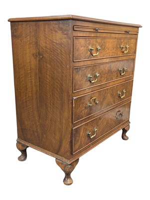 Lot 878 - QUEEN ANNE REVIVAL FIGURED WALNUT BACHELORS CHEST OF DRAWERS