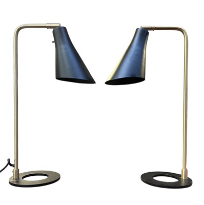 Lot 179 - PAIR OF RUBN MILLER CONTEMPORARY SCANDINAVIAN BRASS & BLACK METAL DESK LAMP