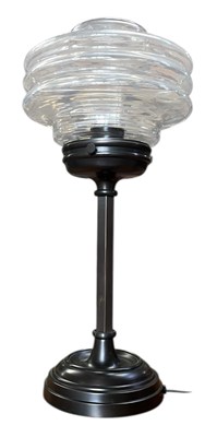 Lot 259 - ART DECO STYLE CLEAR GLASS & BLACK METAL TABLE LAMP