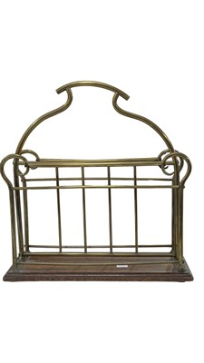Lot 866 - EARLY 20TH CENTURY OAK & BRASS METAL MAGAZINE RACK