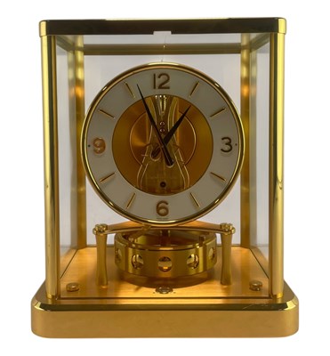 Lot 70 - JAEGER LECOULTRE - VINTAGE ATMOS GILT & GLASS SEE-THROUGH MANTEL CLOCK