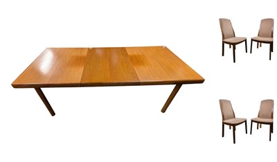 Lot 673 - BRITISH MODERN DESIGN - RETRO MID 20TH CENTURY TEAK DINING TABLE