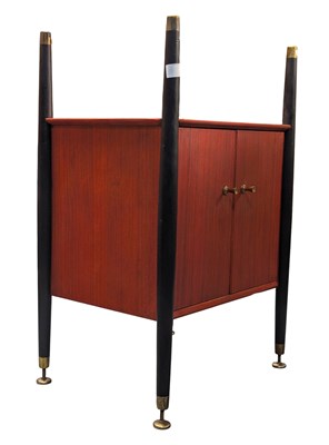 Lot 479 - NATHAN 1960S MID CENTURY TEAK BEDSIDE/CHEST