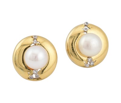 Lot 153 - PAIR OF 18CT GOLD PEARL & DIAMOND STUD EARRINGS