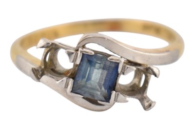 Lot 443 - 18CT GOLD & PLATINUM RING MOUNT