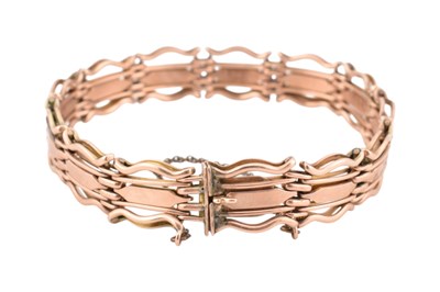 Lot 100 - 9CT GOLD FANCY LINK BRACELET