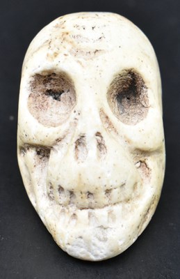 Lot 19 - BELIEVED 18TH CENTURY STONE MEMENTO MORI MOURNING SKULL TRINKET
