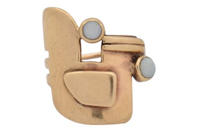 Lot 27 - HALLMARKED 9CT GOLD & OPAL ABSTRACT RING