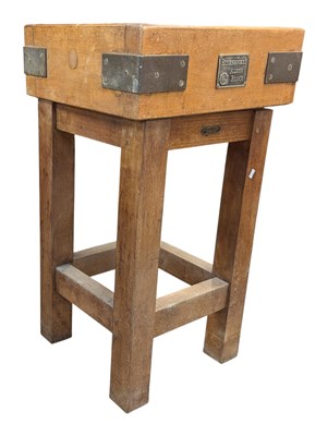 Lot 640 - 20TH CENTURY RUSHBROOKE'S ALBION BUTCHER'S BLOCK