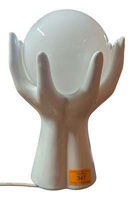 Lot 347 - VINTAGE 20TH CENTURY 1980S HANDS TABLE LAMP