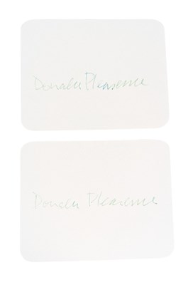 Lot 73 - ACTORS - DONALD PLEASENCE - JAMES BOND - AUTOGRAPHS