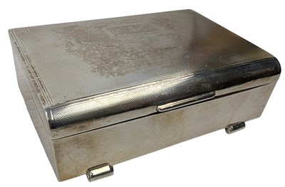Lot 62 - 20TH CENTURY HALLMARKED SILVER & WOOD LINED DESK TOP CIGARETTE CASE