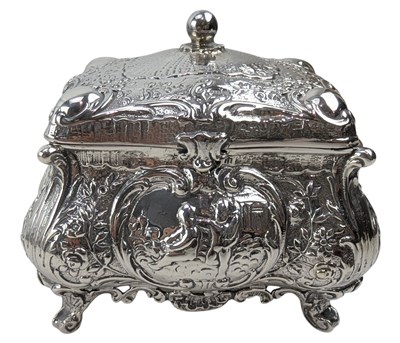 Lot 12 - EARLY 20TH CENTURY EDWARD VII 925 SILVER CASKET / JEWELLERY BOX