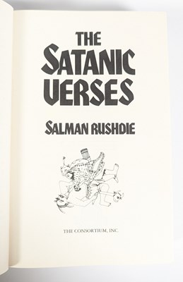 Lot 12 - SIGNED BOOKS - SALMON RUSHDIE - THE SATANIC VERSES 1992 FIRST US PAPERBACK