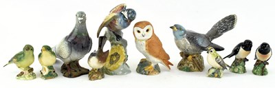 Lot 27 - COLLECTION OF BESWICK PORCELAIN FIGURINES OF BIRDS & FIGURINES