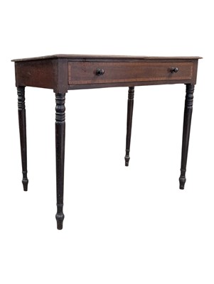 Lot 762 - VICTORIAN 19TH CENTURY MAHOGANY WRITING TABLE DESK