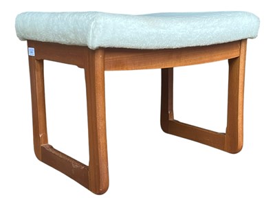Lot 666 - BRITISH MODERN DESIGN - 20TH CENTURY TEAK WOOD FOOTSTOOL