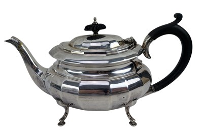Lot 15 - 20TH CENTURY GEORGE V HALLMARKED SILVER TEA SERVICE