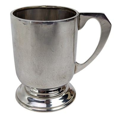 Lot 98 - 20TH CENTURY ELIZABETH II HALLMARKED SILVER CHRISTENING CUP