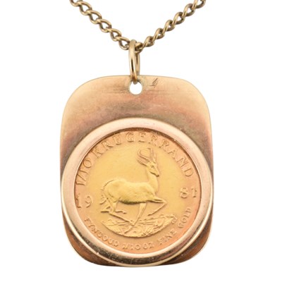 Lot 500 - A 9CT GOLD MOUNTED 1/10TH KRUGERRAND