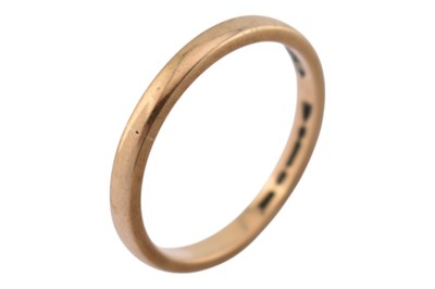 Lot 244 - HALLMARKED 9CT GOLD BAND RING