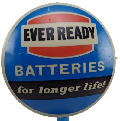 Lot 69 - MID CENTURY 1950S EVER READY POINT OF SALE LIGHT BOX