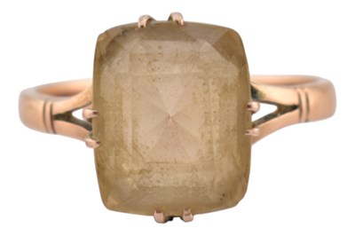 Lot 347 - MID CENTURY 9CT GOLD SINGLE STONE CITRINE DRESS RING