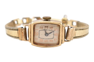 Lot 169 - HALLMARKED 9CT GOLD WATCH ON ROLLED GOLD STRAP