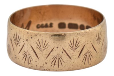 Lot 334 - HALLMARKED 9CT GOLD BAND RING