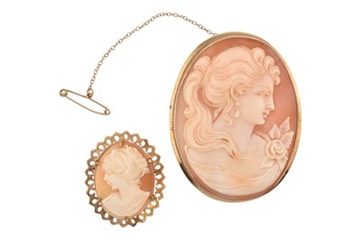 Lot 362 - 2 HALLMARKED 9CT GOLD CAMEO BROOCHES
