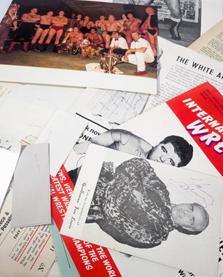 Lot 4 - WRESTLING - LARGE COLLECTION OF AUTOGRAPHS