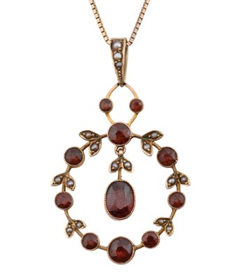 Lot 269 - 9CT GOLD PEARL & GARNET WREATH PENDANT ON CHAIN