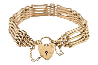 Lot 95 - HALLMARKED 9CT GOLD FIVE BAR GATE LINK BRACELET