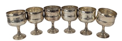 Lot 31 - SIX 20TH CENTURY 925 STERLING SILVER GOLBETS / DRINKING VESSELS