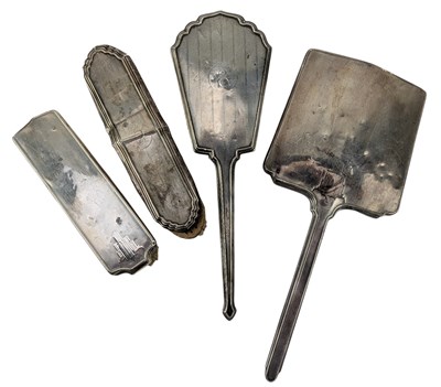 Lot 129 - 20TH CENTURY GEORGE V HALLMARKED SILVER DRESSING TABLE VANITY SET