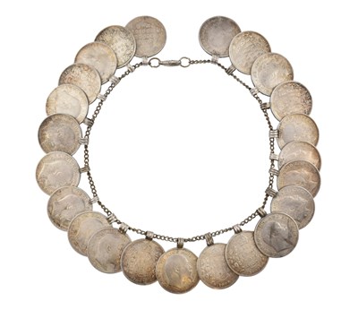 Lot 258 - EARLY 20TH CENTURY INDIAN RUPEE SILVER COIN BRACELET