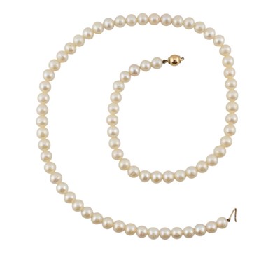 Lot 217 - 14CT GOLD CULTURED PEARL SINGLE STRAND NECKLACE
