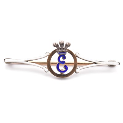 Lot 79 - ROYAL INTEREST EDWARD PRINCE OF WALES CASED BAR BROOCH PIN