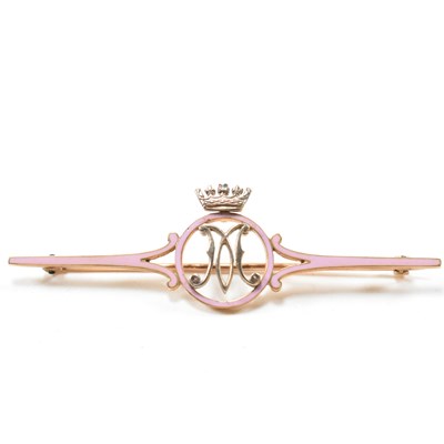 Lot 4 - ROYAL INTEREST PRINCESS MARGARET MONOGRAM BROOCH PIN