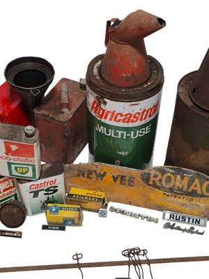 Lot 155 - MIXED SELECTION OF 20TH CENTURY GARAGE RELATED ITEMS