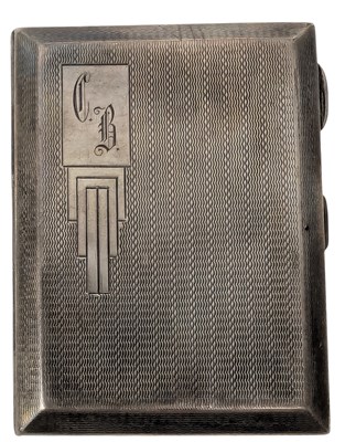 Lot 111 - 20TH CENTURY GEORGE V HALLMARKED SILVER CIGARETTE CASE