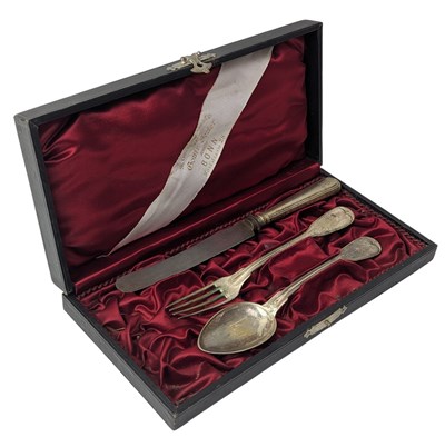 Lot 128 - CASED CONTINENTAL GERMAN 800 SILVER 3 PIECE CHRISTENING CUTLERY SET