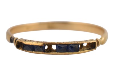 Lot 231 - 18CT GOLD & GEM SET BAND RING AF