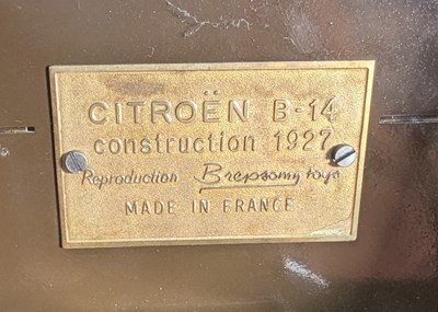 Lot 126 - MODEL CARS - FRENCH BREPSOM BATTERY POWERED CITROEN B-14