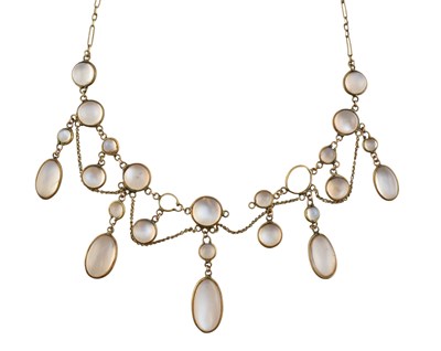 Lot 246 - ARTS & CRAFTS MOONSTONE FESTOON NECKLACE