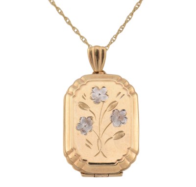 Lot 522 - HALLMARKED 9CT GOLD LOCKET PENDANT NECKLACE