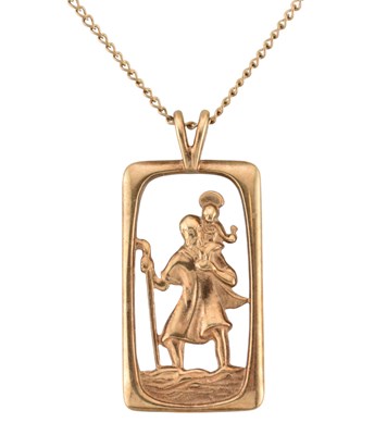 Lot 147 - 9CT GOLD ST CHRISTOPHER PENDANT NECKLACE